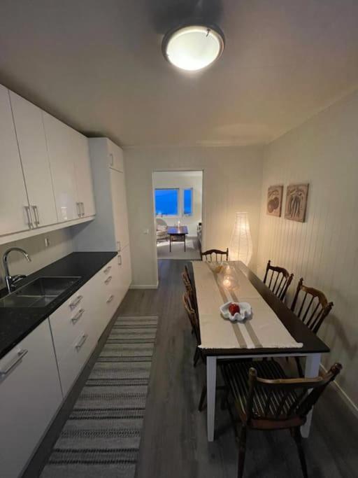 A, The Far End Of Lofoten, Top Apartment. Sørvågen Exterior foto